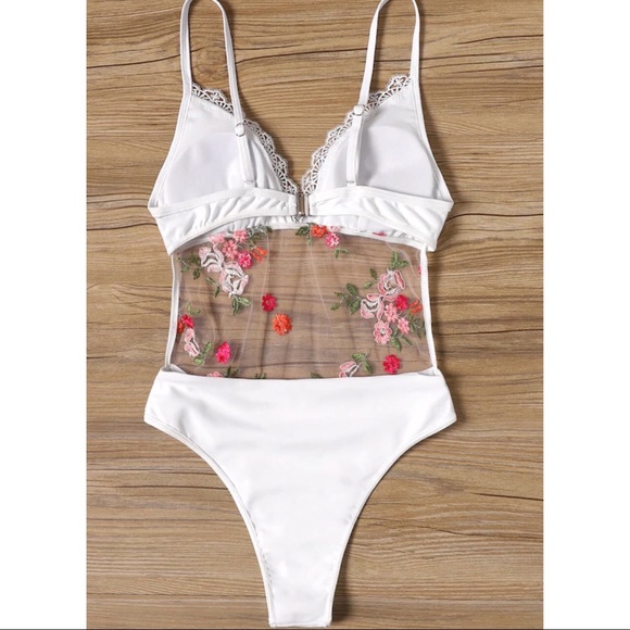 White floral transparent mesh one piece Swimsuit - Picture 4 of 6